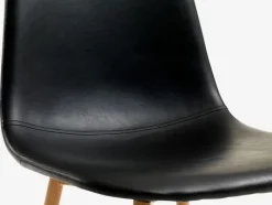 FOLDINGBRO + JONSTRUP Spisebordssæt|FOLDINGBRO L130 bord eg + 4 JONSTRUP stole sort/eg