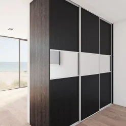 DANSTRUP Skydelåger På Mål|Skydelåger På Mål|Garderobeskab specialmål