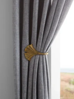 FJERGEN Gardintilbehør|Gardinholder blad messing