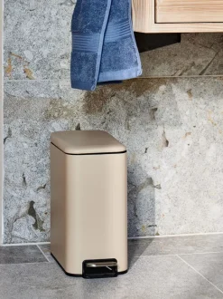 ULLATTI Badeværelsesopbevaring|Personlig Velvære|Pedalspand 5L m/softclose beige