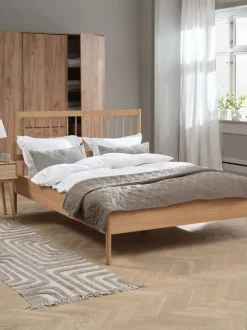 STUBBERUP 180 X 200 Cm|160 X 200 Cm|Sengeramme 140x200 eg