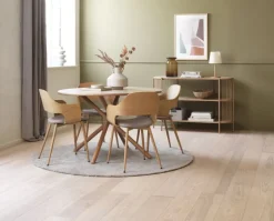 SKIBET + HVIDOVRE Spisebordssæt|SKIBET Ø120 bord lys eg + 4 HVIDOVRE stole lys eg