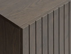 HEMDRUP Skænke Og Vitrineskabe|Skænke Og Vitrineskabe|Skænk 2 låger mørk egefarve/sort Mørkeg