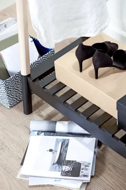 JENNET Tøjstativer|Tøjstativer|Tøjstativ m/skohylde natur/sort