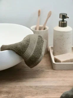 KARLSTAD Vaskeklude|Vaskeklude|Vaskeklud 28x30 oliven KRONBORG Olivengrøn